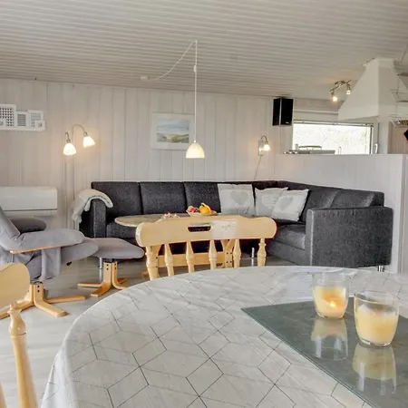 Laurens - From The Sea By Interhome Feriehus